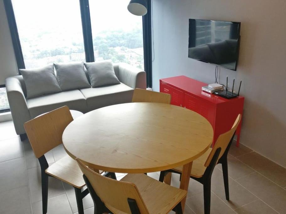 3min Bangsar Lrt-1 Station To Kl Sentral-superview Apartment